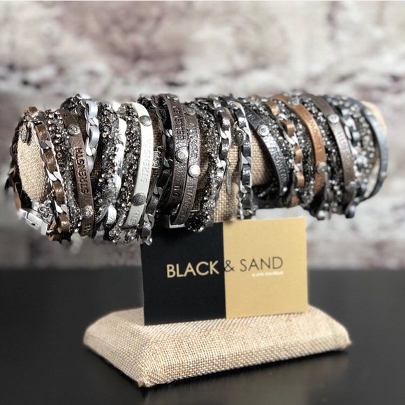 CLOUD GoodWorks Leather Empowerment Bracelet - Picture 5 of 8